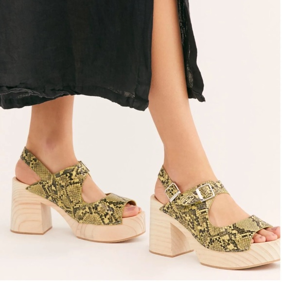 Free People Printed Belems Clog - Picture 2 of 11